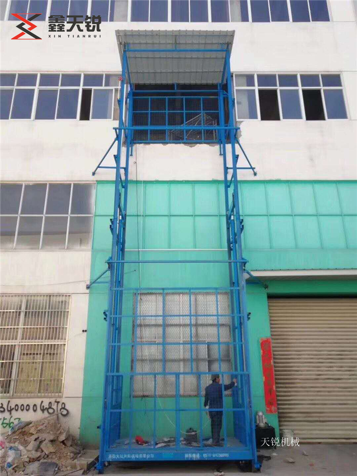 扬州室外导轨式升降机